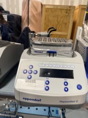 Eppendorf Thermomixer C Tube Mixer-cover