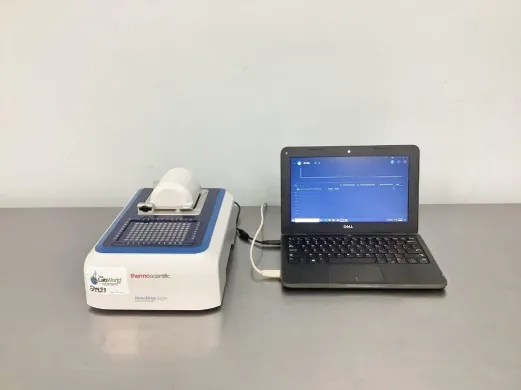 Thermo Fisher NanoDrop Eight Microvolume UV-Vis Spectrophotometer for Molecular Quantification