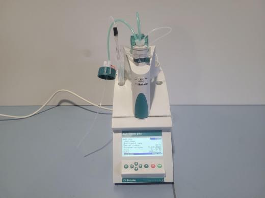 Metrohm 848 Titrino Plus Automatic Potentiometric Titrator with 806 Exchange Unit-cover