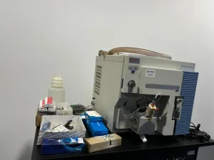 Thermo Scientific TSQ Quantum Access Triple Quadrupole Mass Spectrometer, 2 of 4