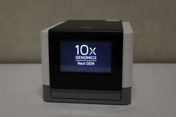 10x Genomics Chromium Single Cell Controller for Single-Cell RNA Sequencing