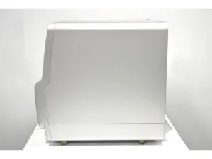 Qiagen QIAcuity Eight Digital PCR System 911050, 9 of 12