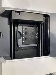Agilent AriaDX Real-Time PCR Thermocycler with Touchscreen Interface, 3 of 4