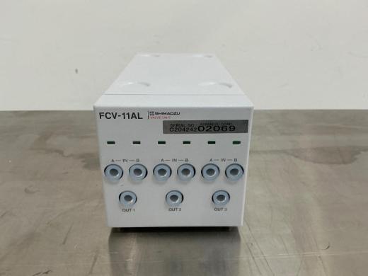 Shimadzu FCV-11AL High-Performance Liquid Chromatography Pump with Sub-Controller-cover