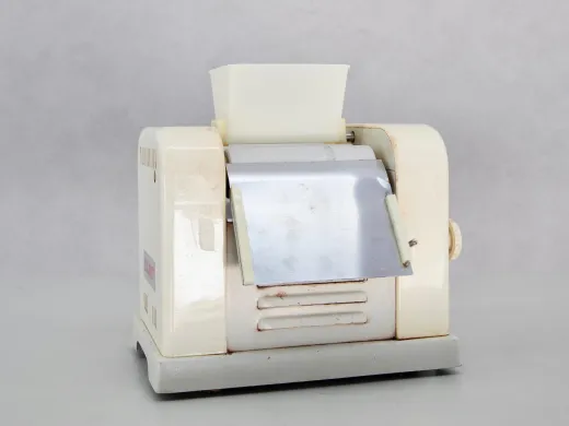Exakt 50 Three-Roll Ointment Mill for Cream and Ointment Preparation