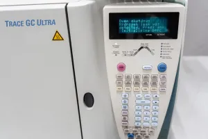 Thermo Fisher Trace GC Ultra with Triplus Autosampler and H₂ Sensor plus 32L Cryogenic Liquid Nitrogen Dewar, 8 of 15