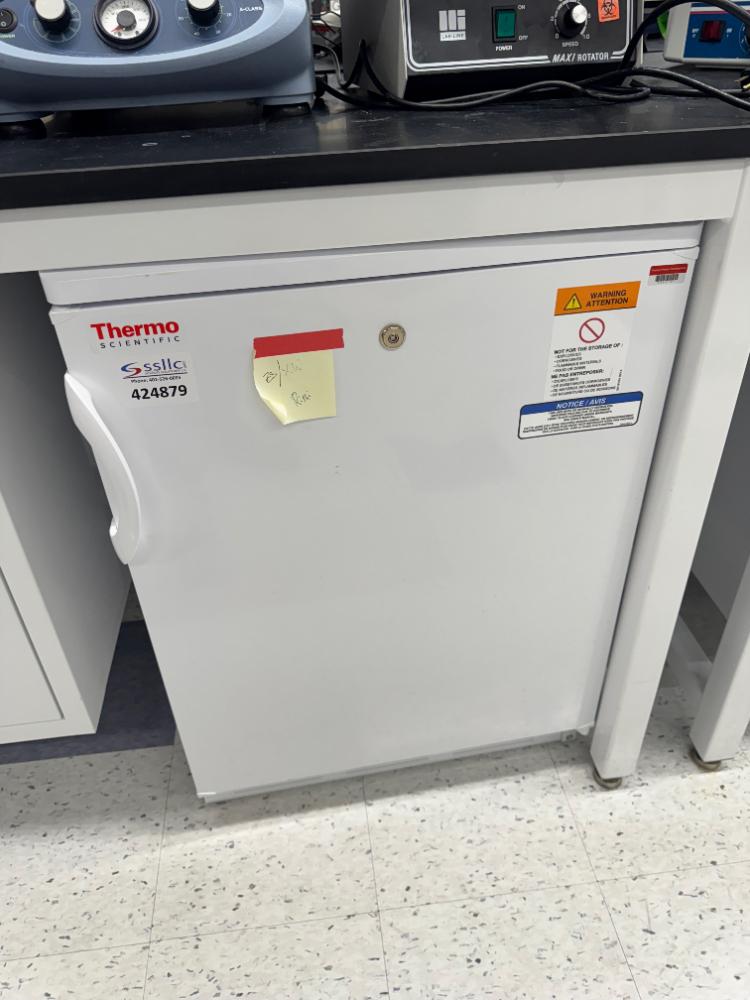 Thermo Fisher Scientific GTTSV05RPSA Undercounter Laboratory Refrigerator
