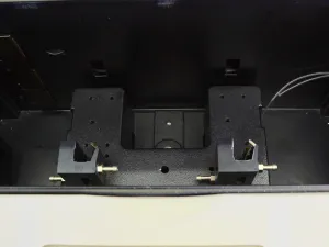 Bio-Tek Uvikon XS UV-Visible Spectrophotometer for Quantitative Absorption Analysis, 3 of 4