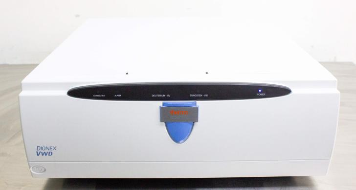 Thermo Dionex ICS Series Variable Wavelength UV-Vis Detector 190-900 nm-cover