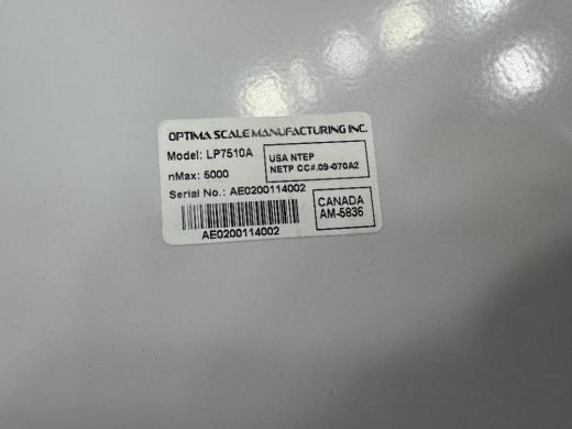 Uline IN7620 Heavy-Duty Industrial Floor Scale with Steel Diamond Plate Platform-cover