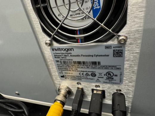 Invitrogen Attune NxT Acoustic Focusing Cytometer AFC2 with Cytek CytoFLEX MAX Autosampler-cover