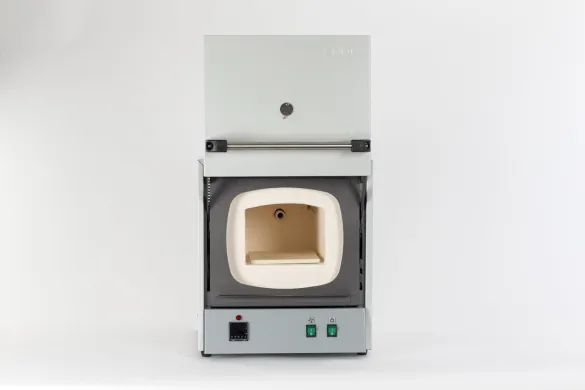 Snol 8.2/1100 LHM21 Ashing Furnace with Vacuum Ceramic Fiber Chamber