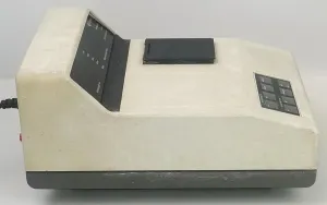 Biochrom Novaspec II Visible Spectrophotometer (325–900 nm), 2 of 7