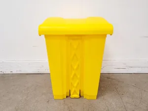 Lot of 8 Yellow Pedal-Operated 45L Laboratory Waste Bins, 6 of 9