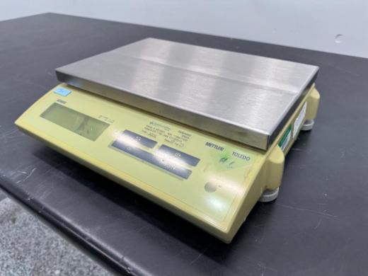 Mettler Toledo SB16001 High Capacity Precision Weighing Balance-cover