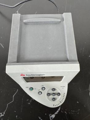 Invitrogen PowerEase 500 Electrophoresis Power Supply Unit-cover