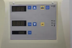 Thermo Scientific Cytomat 24C4-GLS CO2 Incubator with Automated Microplate Handling, 2 of 6