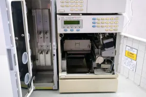 Shimadzu 10/20 Series HPLC System with CTO-10ASvp Oven and LC-10ADvp Pump, 3 of 8