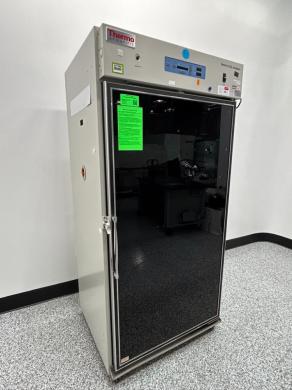 Thermo Reach-In CO2 Incubator-cover