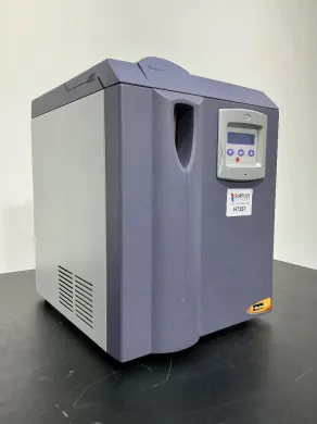 Parker 110HMD Hydrogen Gas Generator with Digital Control Panel