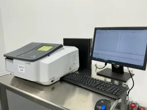 Shimadzu UV-1800 UV-Vis Spectrophotometer with PC Control Software, 2 of 4