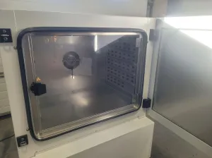BINDER KB-115 Refrigerated Incubator / Drying Oven with Forced Convection, 4 of 10