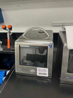 Millipore APC SmartTouch Airborne Particle Counter with Class 1 Laser System-cover