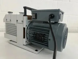 Leybold Trivac D16B LS90LPR/T Rotary Vane Vacuum Pump, 3 of 12