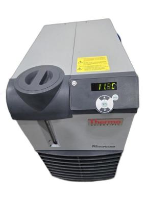 Thermo Neslab ThermoFlex900 Digital Recirculating Chiller and Heater 7.2L, 900W Cooling Capacity-cover