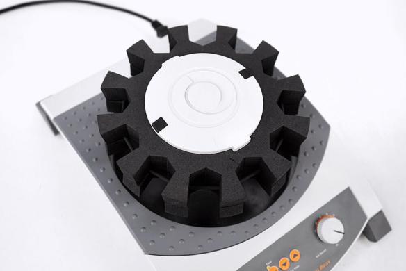 Heidolph Multi Reax Vortex Mixer and Tube Shaker, 150–2,000 rpm-cover