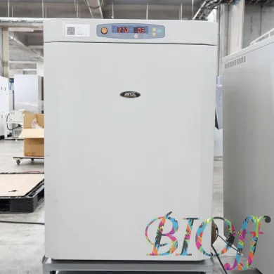 Astec SCA-325DS CO2 Incubator with Dry Heat Sterilization Function
