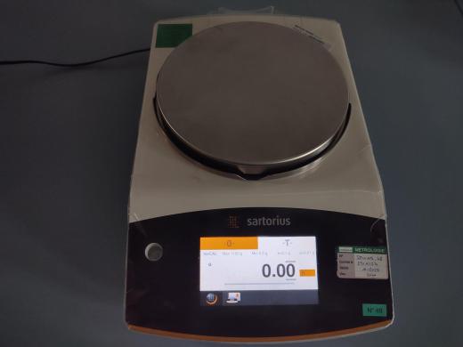 Sartorius Quintix 1102 1CFR Precision Balance 1100g / 0.01g-cover