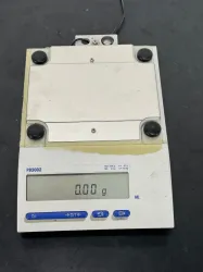 Mettler Toledo PB3002 Digital Analytical Balance for Precision Weighing, 3 of 4