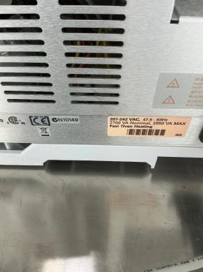 Agilent 6890N Gas Chromatograph with SSL Injector, FID Detector, and Autosampler G2913-cover