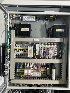 Avidity Geno CL Laboratory Ultrapure Water Purification System with Touchscreen Interface-cover