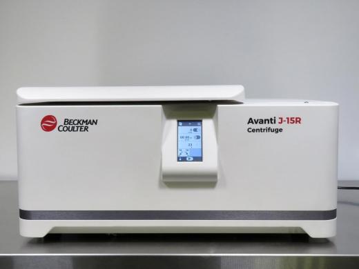 Beckman Coulter Avanti J-15R Refrigerated Benchtop Centrifuge with JS-4,750 Rotor-cover