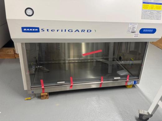 Baker Sterilgard SG604 Class II Type A2 Biosafety Cabinet with HEPA Filtration-cover