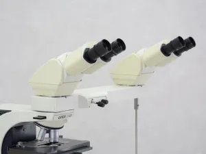 Leica DMLB Research Microscope with Multiple Illumination Techniques, 4 of 4