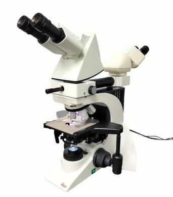 Leica Microscope DM2000 LED w. Dual Viewing Front to Back Bridge Pathology/Mohs-cover