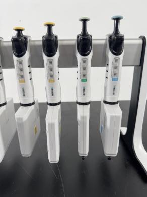 INTEGRA Biosciences Multichannel Pipettes with Stand - Set of 7-cover
