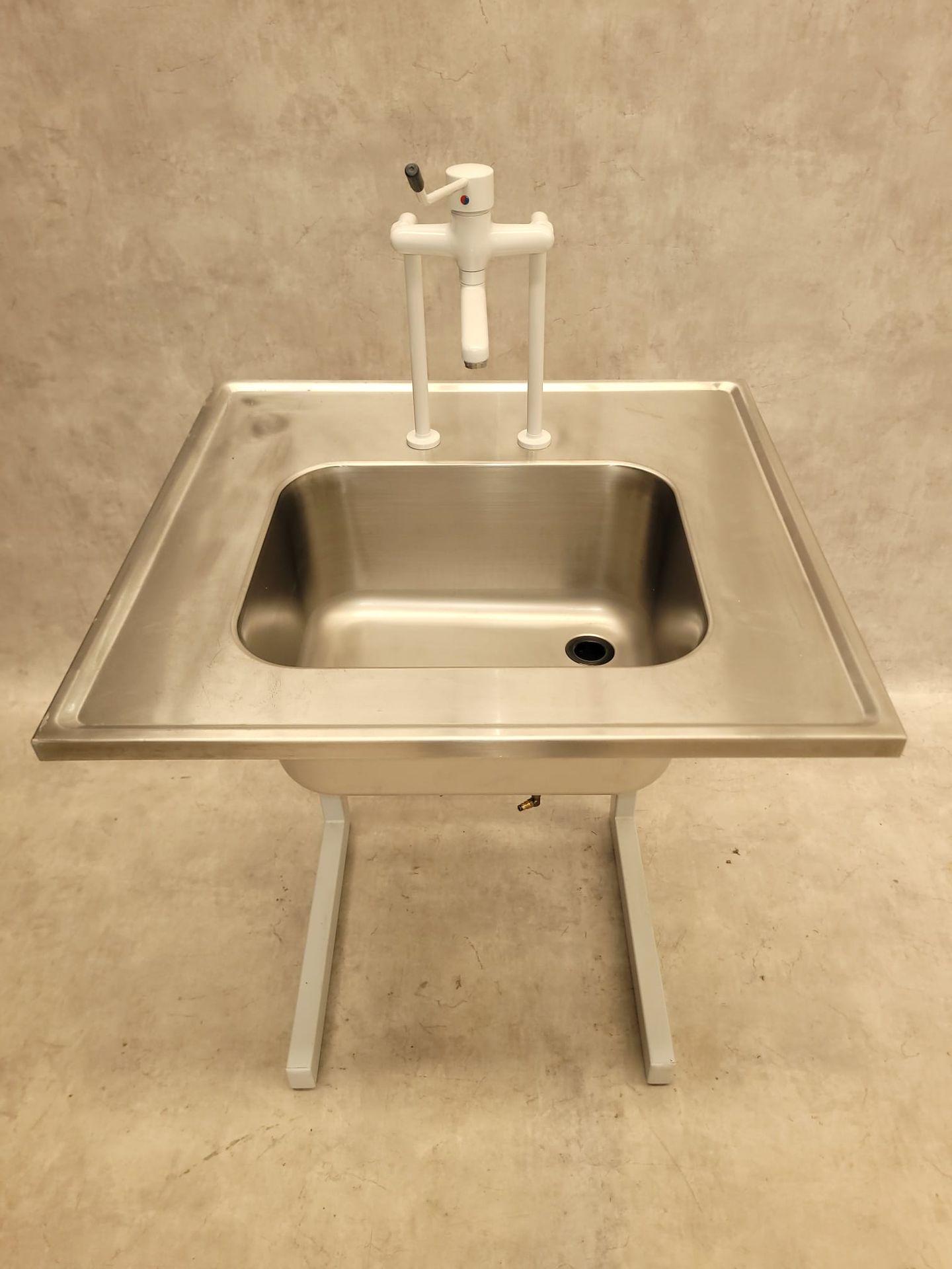 Köttermann Stainless Steel Laboratory Sink with 800x750x900 mm Dimensions