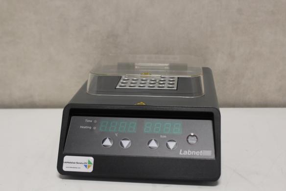 Labnet Digital Dry Bath Heating Block with Precise Temperature Control-cover