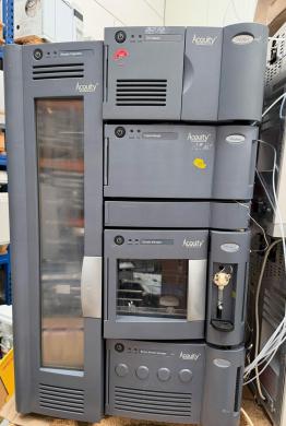 Waters Acquity UPLC Ultra Performance Liquid Chromatography System with Sample and Column Management-cover