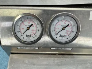 Mokon DT4309AFJ Industrial Temperature Control Unit with Pressure Gauges, 3 of 4