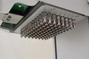 Integra VIAFLO 384 Electronic Multichannel Pipette for High-Density Microplate Handling, 3 of 9