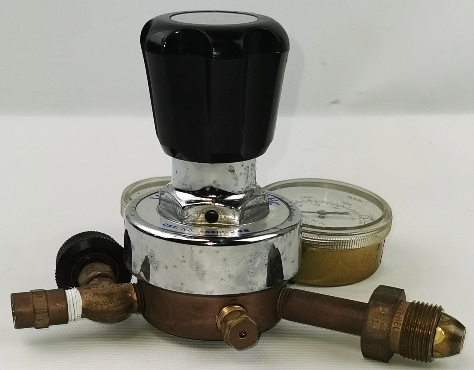 VWR 55850-265 Single Stage Inert Gas Pressure Regulator with CGA 580 Connection