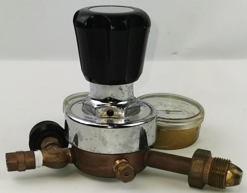 VWR 55850-265 Single Stage Inert Gas Pressure Regulator with CGA 580 Connection-cover