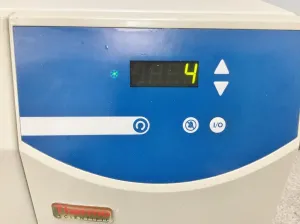 Thermo Neslab Merlin M150 Recirculating Chiller with 5045W Cooling Capacity, 5 of 11