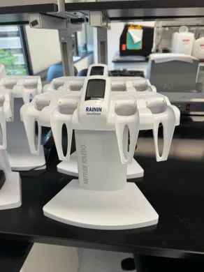 Rainin SmartStand SCS-B Electronic Pipette Stand for Secure Storage and Charging