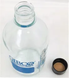 Wheaton 219759 Graduated 500mL Borosilicate Glass Media Bottle with Screw Cap, 2 of 2